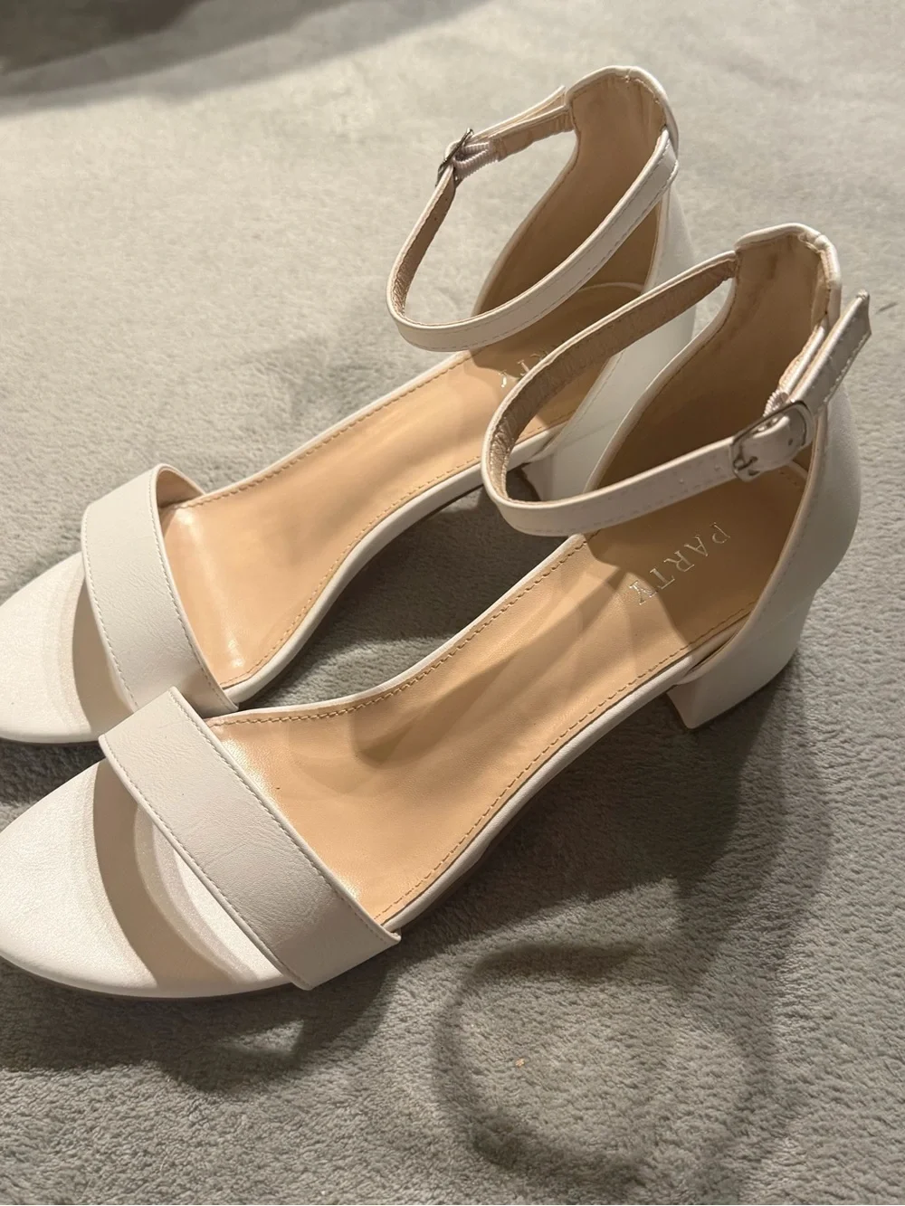 Open Toe Chunky Heel - Picture 3 of 4